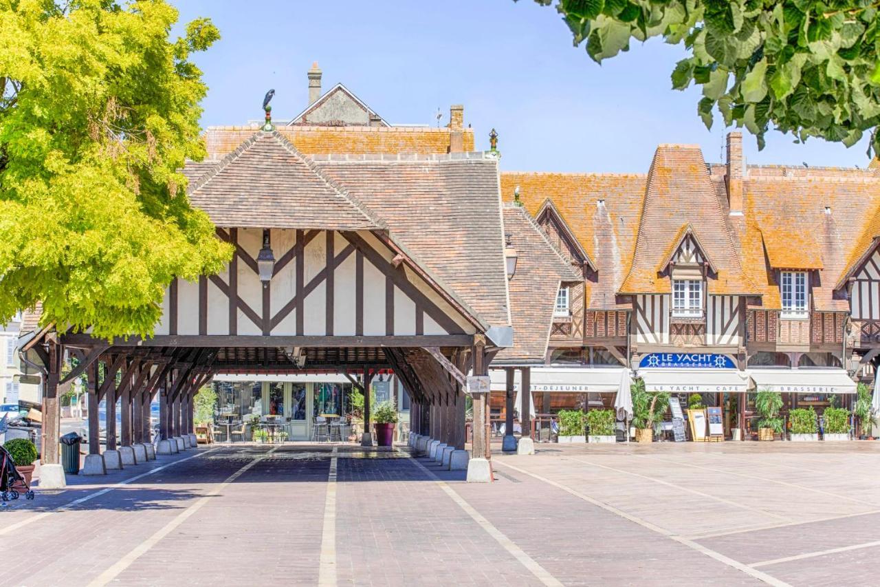 Castel Saint Clair - Trois Pieces - Deauville Centre Exterior photo